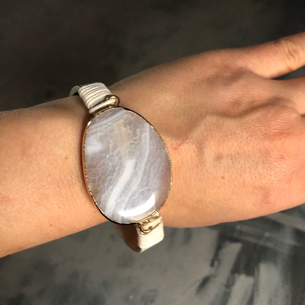 NWT Black Lace Agate + Leather magnetic Bracelet - Picture 6 of 6
